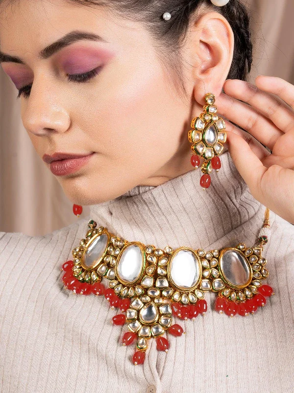 Odette Women Red Onyx And Kundan Choker With Earrings