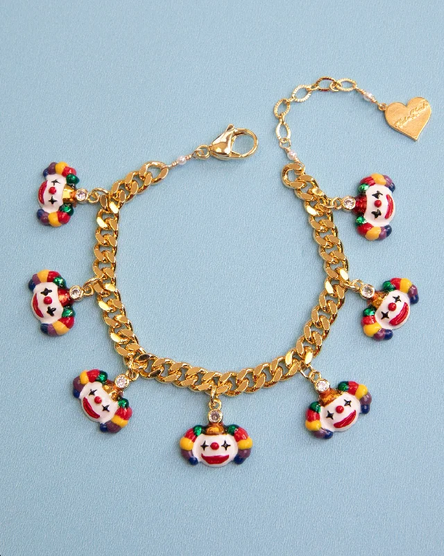 Delicate Crystal Jewelry For Sophisticated Charm Payaso Charm Bracelet