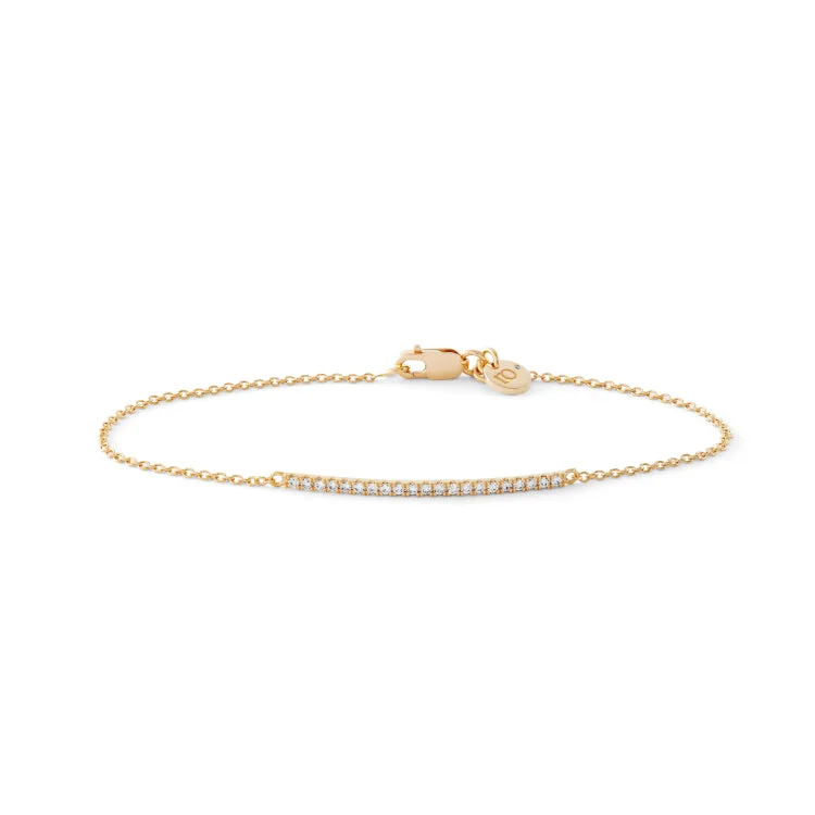 Luxury Jewelry At Budget-Friendly Prices – Grab Yours Now Rock Classic 18K Gold Bracelet w. White Diamonds