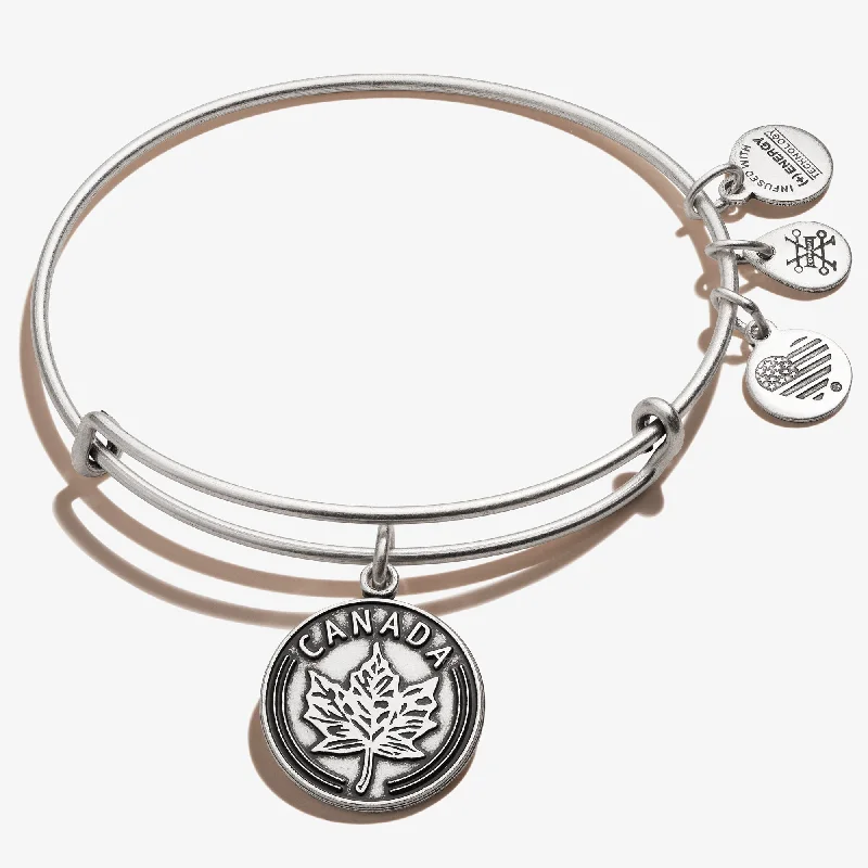 Romantic Heart-Shaped Jewelry For Special Gifts Canada Charm Bangle