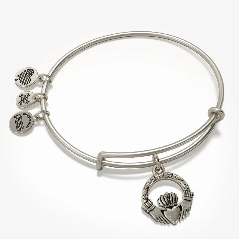 Huge Markdowns On Premium Jewelry Styles Claddagh Charm Bangle Bracelet