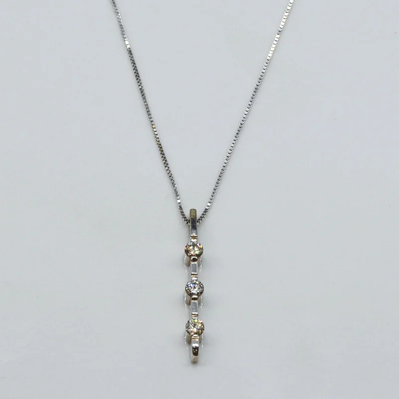 Diamond Bar Necklace | 0.25ctw | 16" |