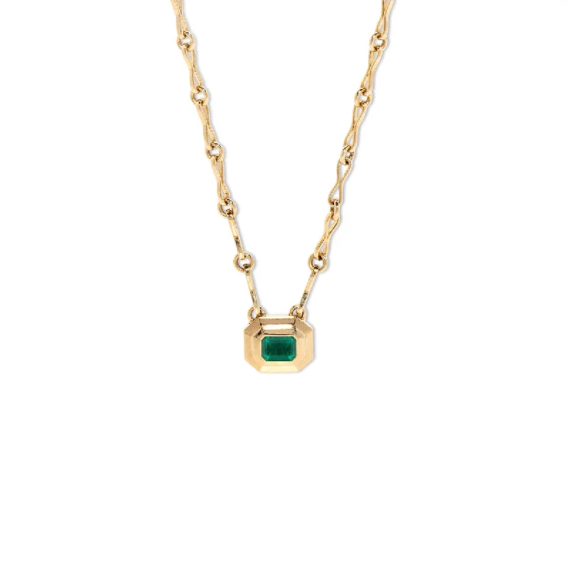 Exclusive Jewelry Offers – Sparkle For Less Staircase Emerald Handmade Chain Necklace